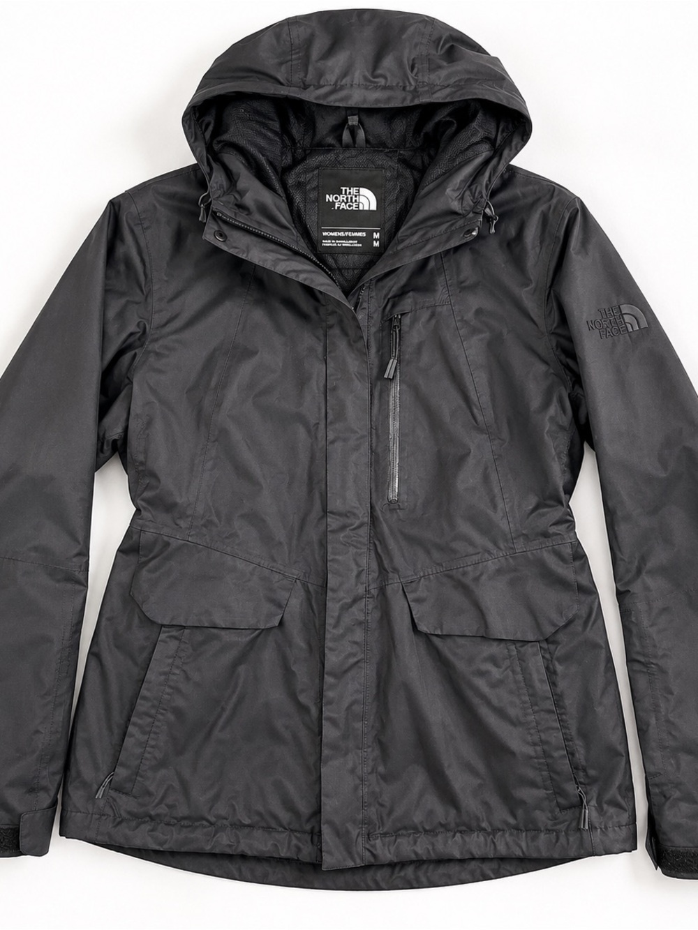 The North Face Women’s DryVent Hooded Rain Jacket Black M